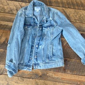 Old navy light wash denim jean jacket